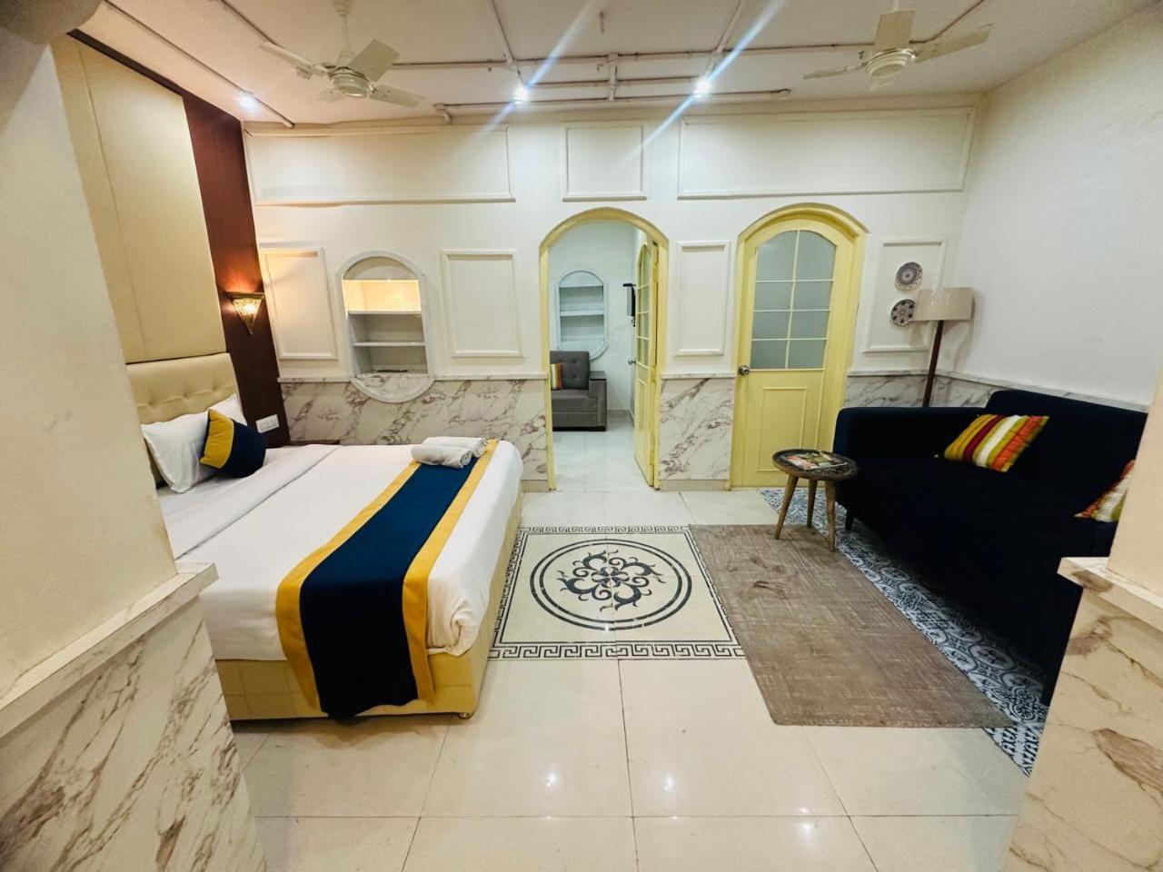 ホテル Hinduja Haveli Gulab Sagar ジョードプル エクステリア 写真